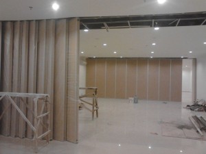 harga pintu lipat termurah dengan tampilan elegan